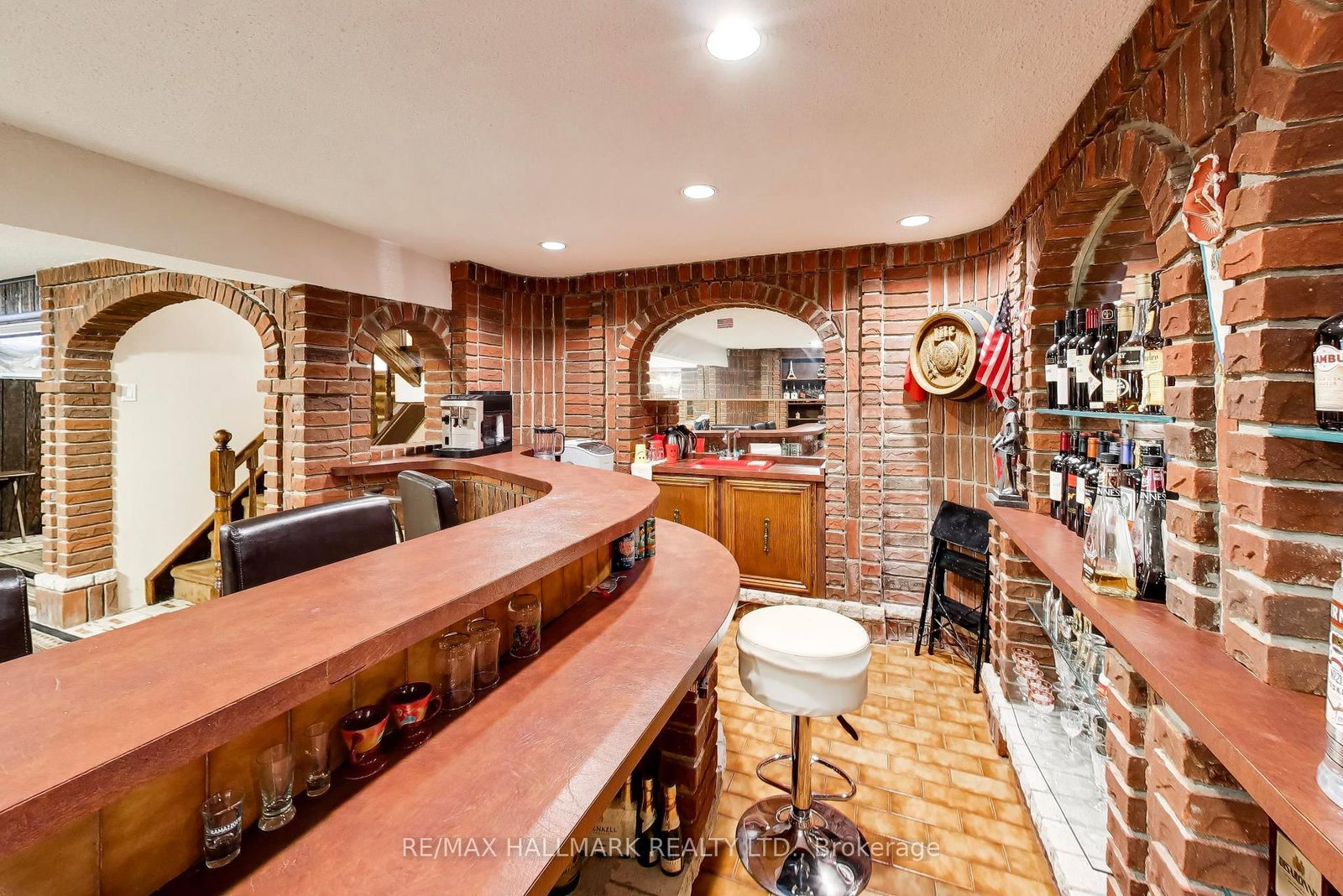 5 Byworth Blvd, Toronto — 32