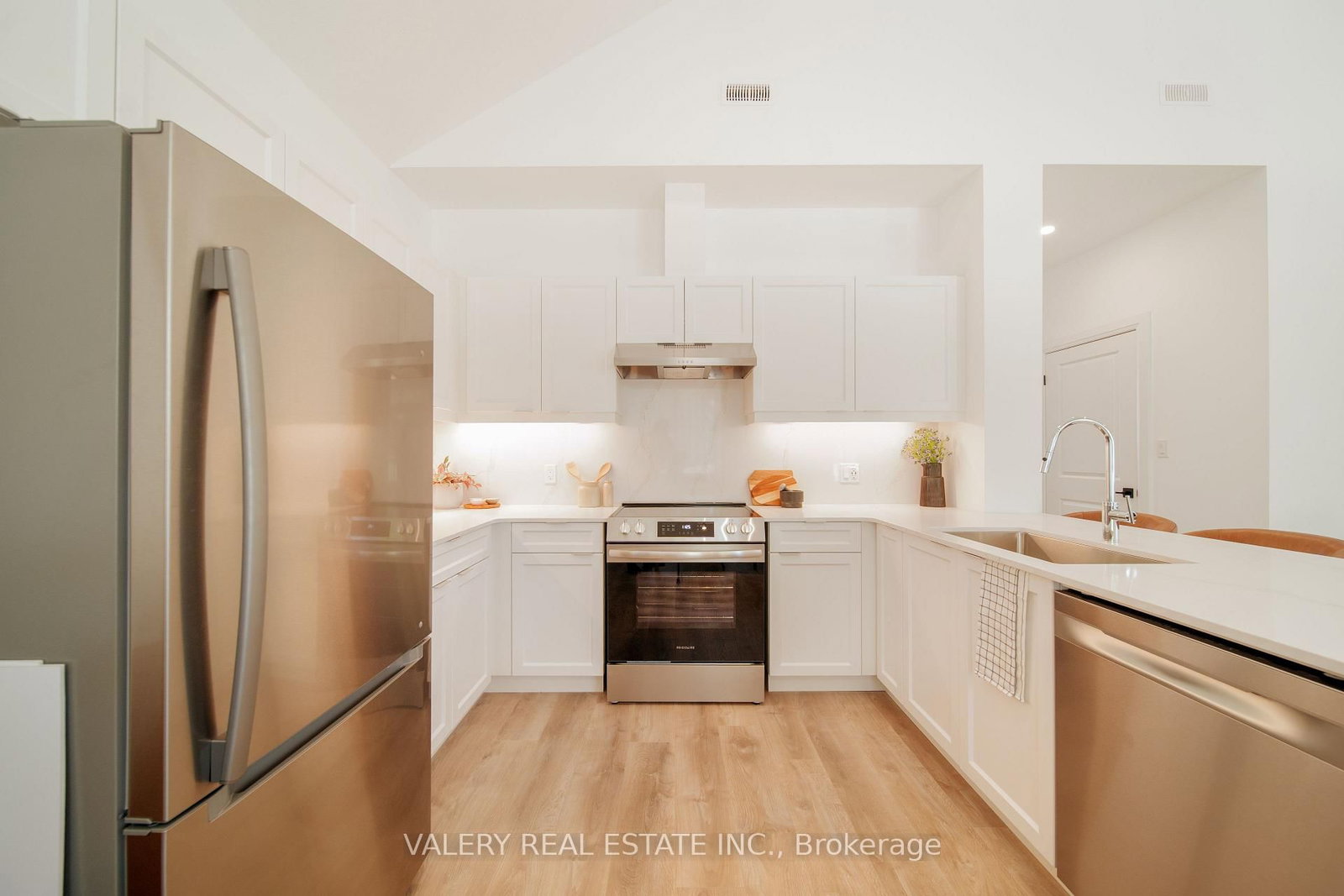 Unit M-3033 Townline Rd, Fort Erie — 32