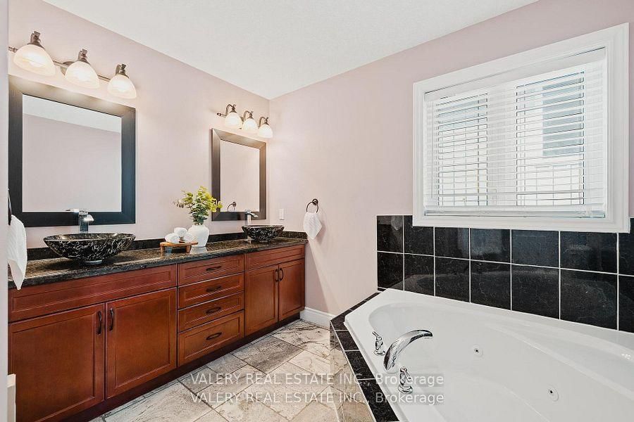 291 Zeller Dr, Kitchener — 21