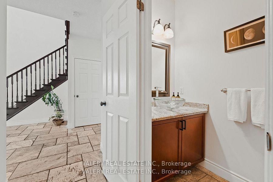 291 Zeller Dr, Kitchener — 10