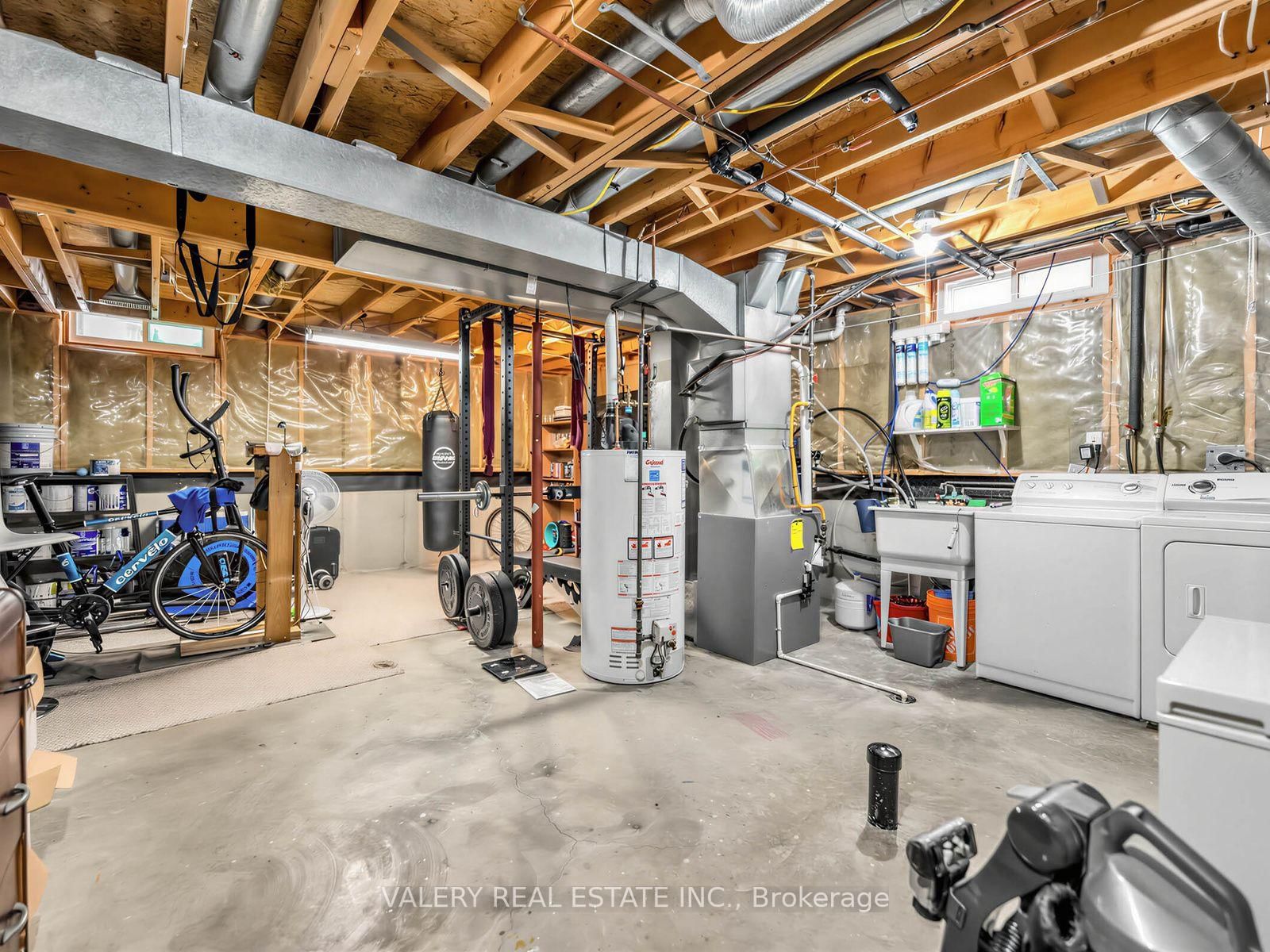 466 Misty Cres, Kitchener — 27