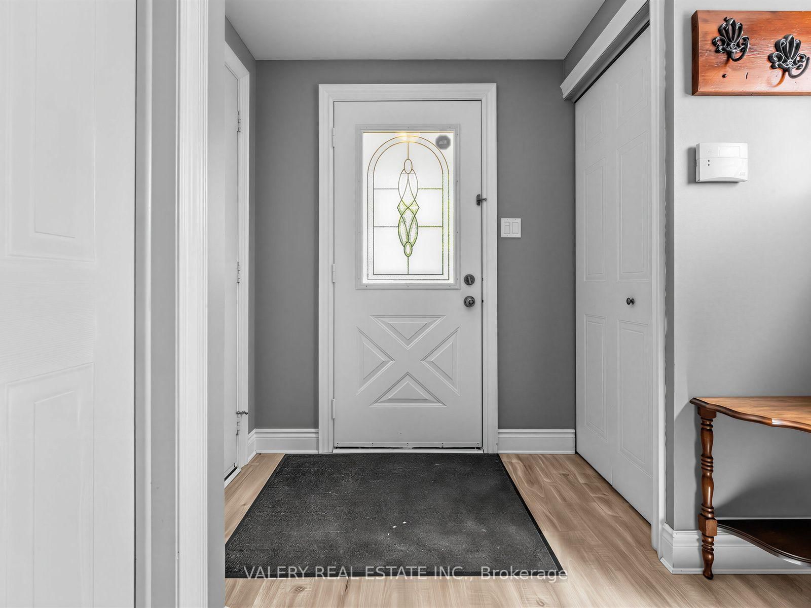 466 Misty Cres, Kitchener — 3