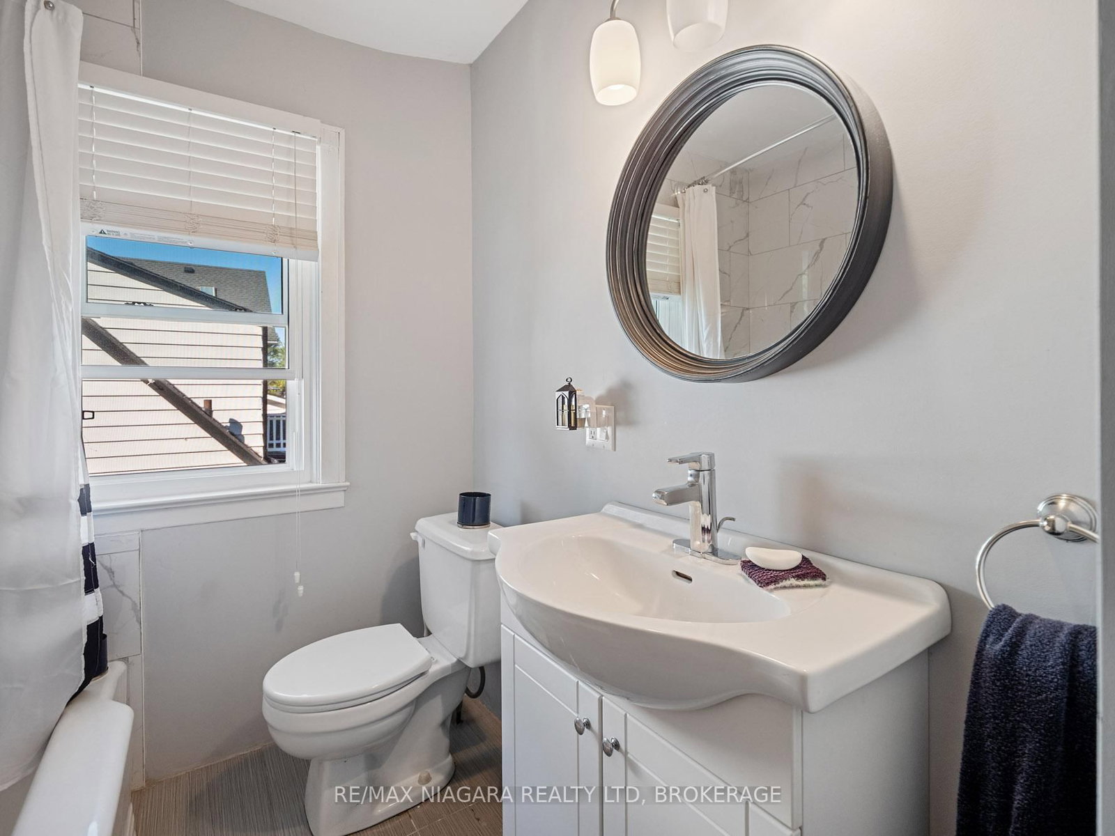 18 Emerick Ave, Fort Erie — 24